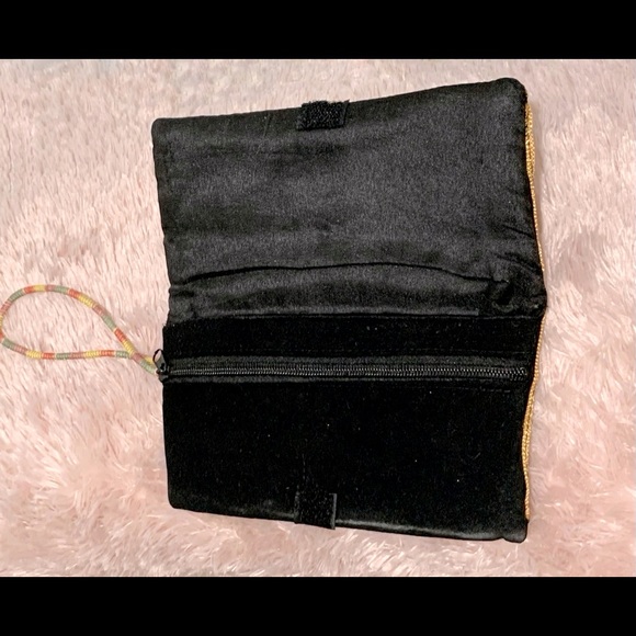 Hand-made Vintage Clutch (NEW) - Picture 2 of 3